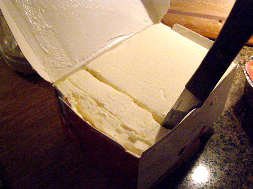 Cut the ice cream into slices
